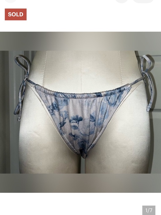 Victoria's Secret Other - Jeans Subcategory Classification